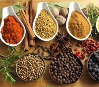 table-bowls-spices-cinnamon-red-pepper-black-1425899352-jpg